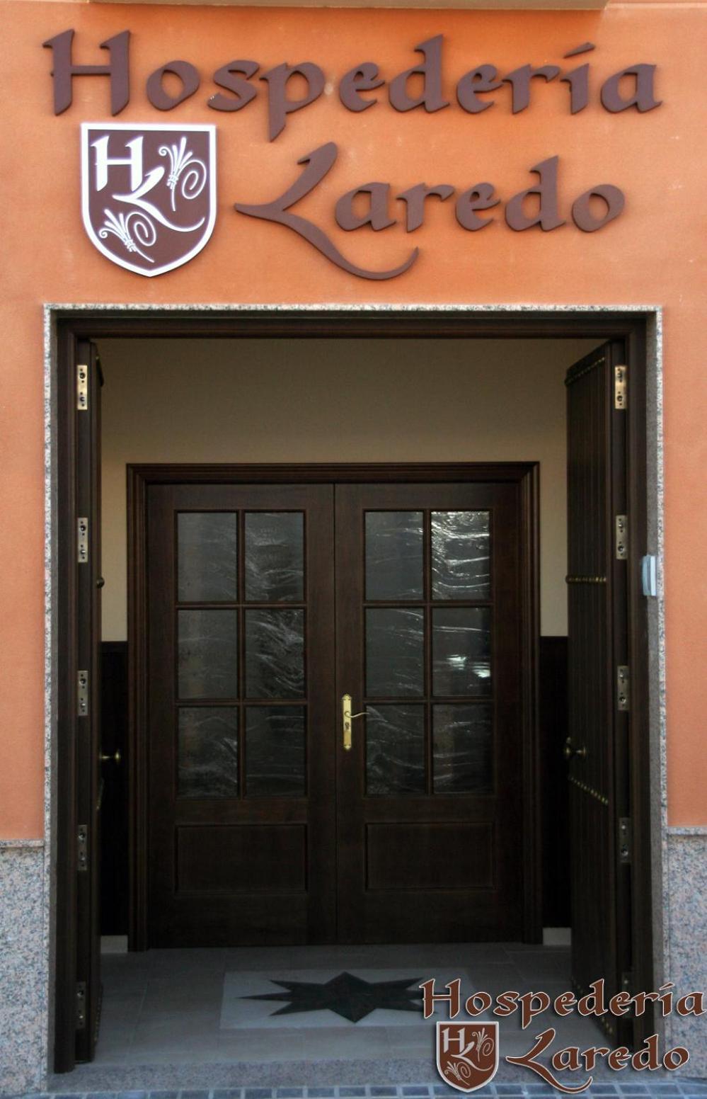 Hotel Hospederia Laredo La Carlota Exterior foto